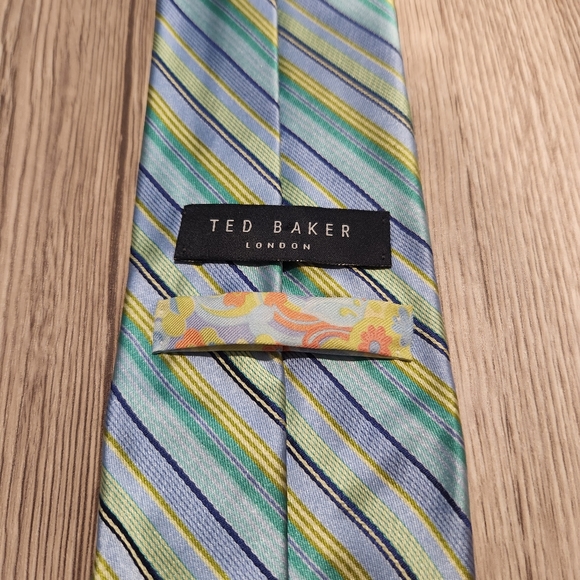 Ted Baker Tie - Picture 2 of 2